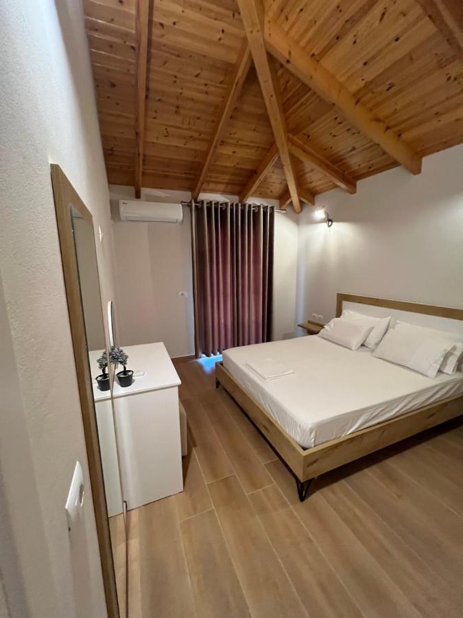 Amazing Familiar Apartments And Rooms Sarandë Exterior foto