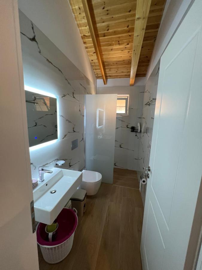 Amazing Familiar Apartments And Rooms Sarandë Exterior foto